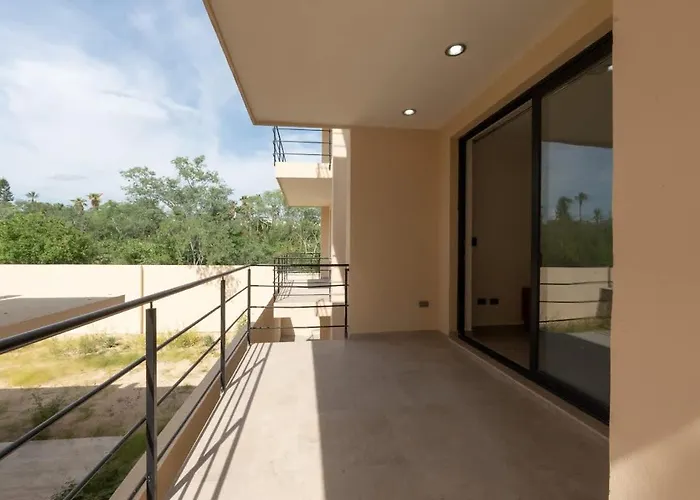 Сasa de vacaciones Modern 2br Close To Downtown Cabo *