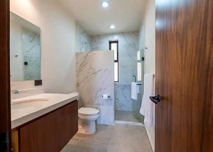 Modern 2br Close To Downtown Cabo Сasa de vacaciones Cabo San Lucas