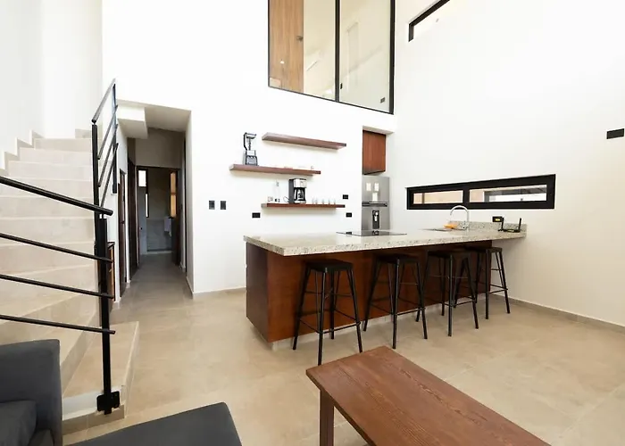 Modern 2br Close To Downtown Cabo * Cabo San Lucas