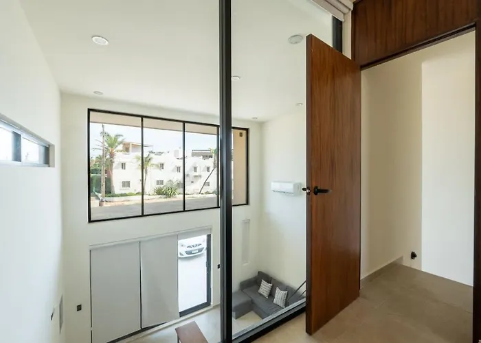 Modern 2br Close To Downtown Cabo Сasa de vacaciones