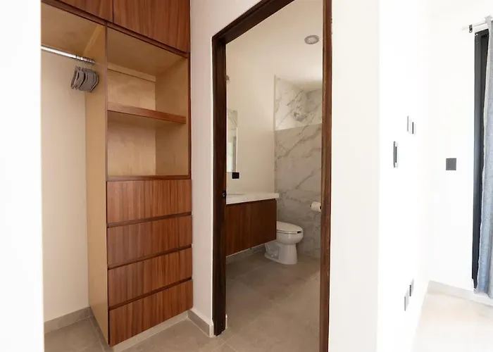 Modern 2br Close To Downtown Cabo Сasa de vacaciones Cabo San Lucas