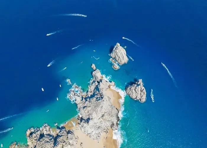 Modern 2br Close To Downtown Cabo * Cabo San Lucas